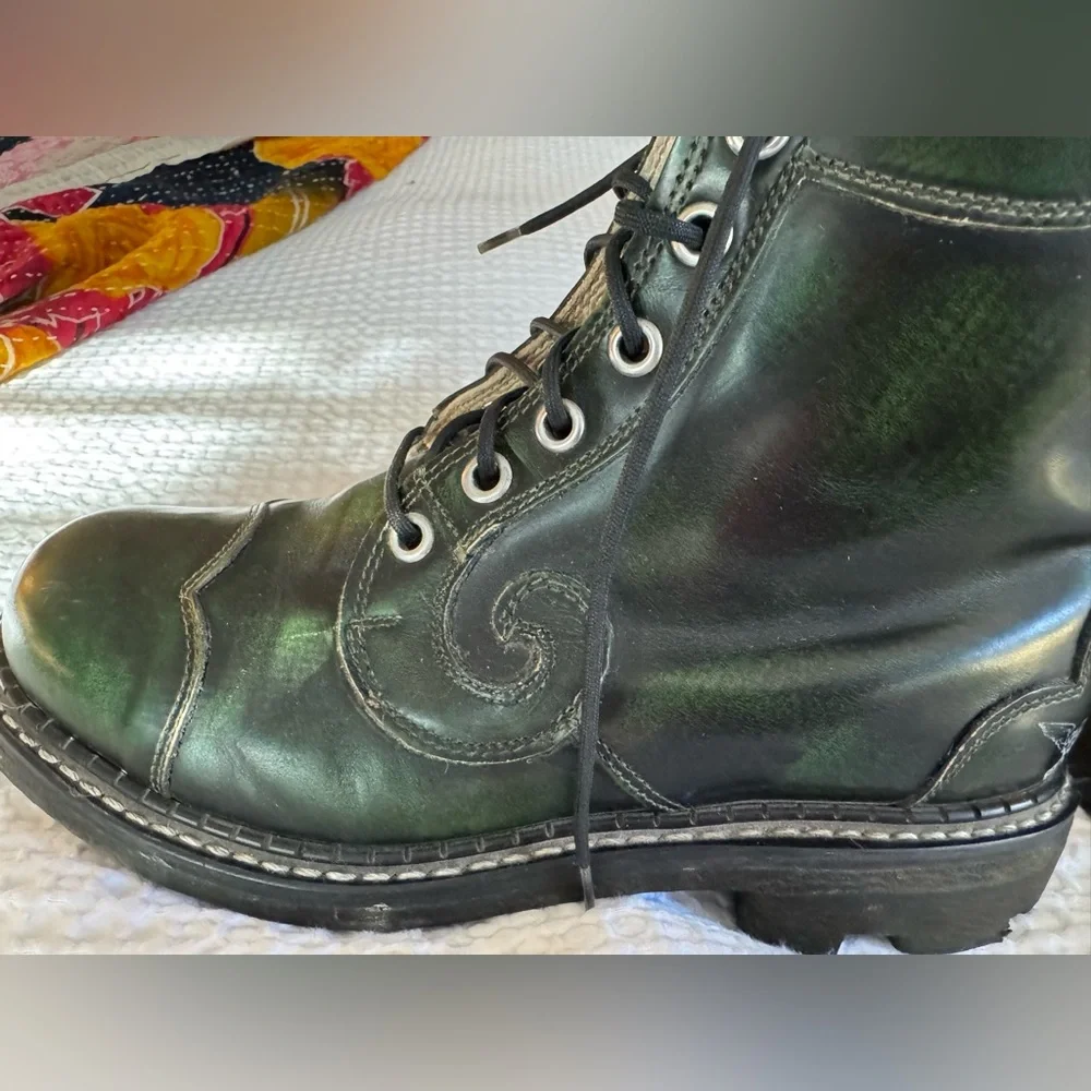 John Fleuvog green leather Derby Swirl women’s boots - Picture 3 of 6